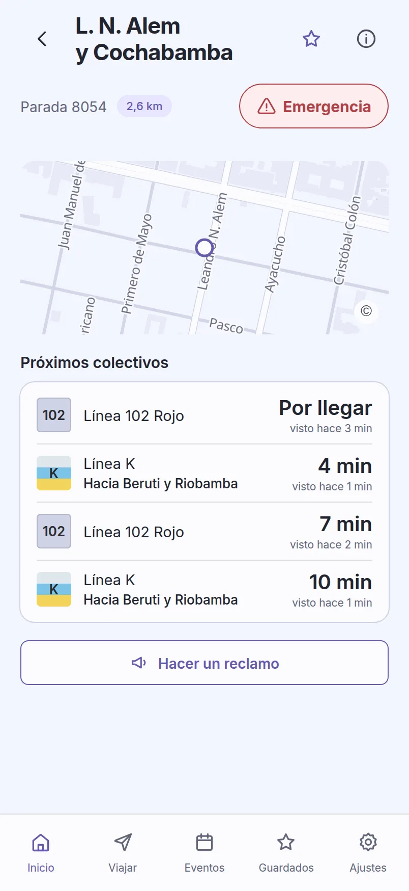 Una parada en la app con datos de ejemplo: cuánto falta para cada línea, la 102 y la K, con hace cuánto se vio cada colectivo.