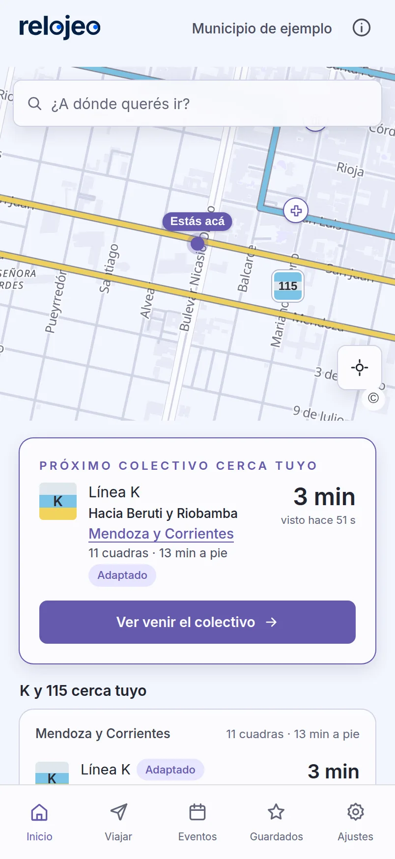 Inicio de la app con datos de ejemplo: el mapa con un colectivo de la 115 cerca de la persona, los recorridos de la K y la 115 y el próximo colectivo cerca tuyo.